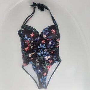 2 for $15 | Black cloral neck tied one-piece swimwear